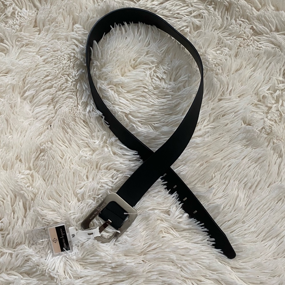 Nanette Lenore Belt